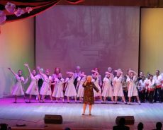Торжественное собрание и большой праздничный концерт, посвящённые 77 годовщине Победы в ВОв