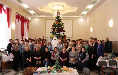 Женщины активистки-волонтеры встретились с главой Чановского района